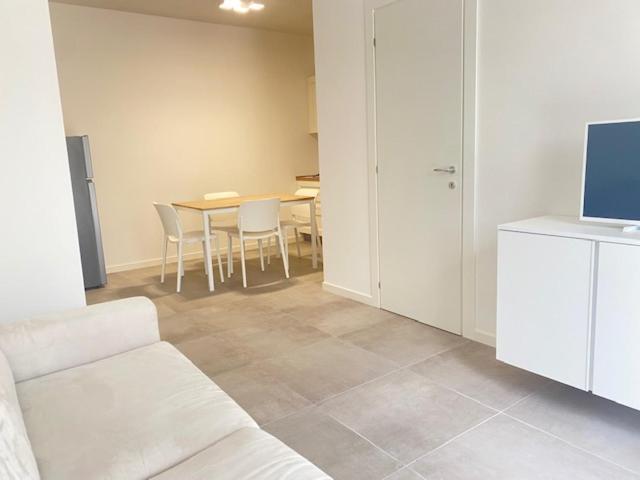 Nuovo Bilocale Super Accessoriato Con Spazio Esterno Lägenhet Sirolo Exteriör bild
